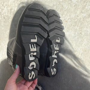 Never won only tried on sorel booties wedges